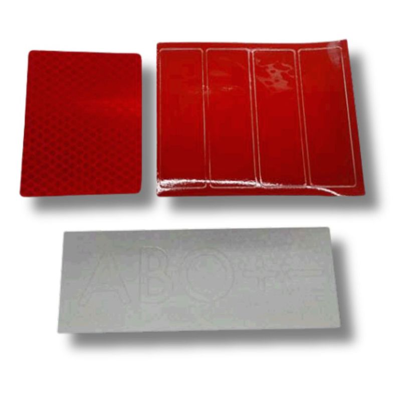 Kit-Faixas-Refletivas-para-Capacete-Vermelha-Retangulo-Paralama-Tipo-Sangui­neo