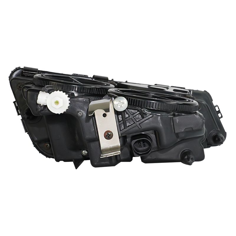 farol-auxiliar-antineblina-inferior-esquerdo-volvo-fh-fm