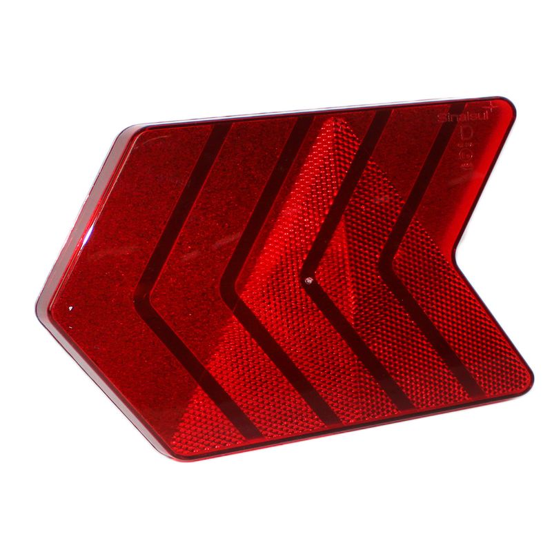 sinaleira-traseira-direita-vermelha-triangular-retrorrefletor
