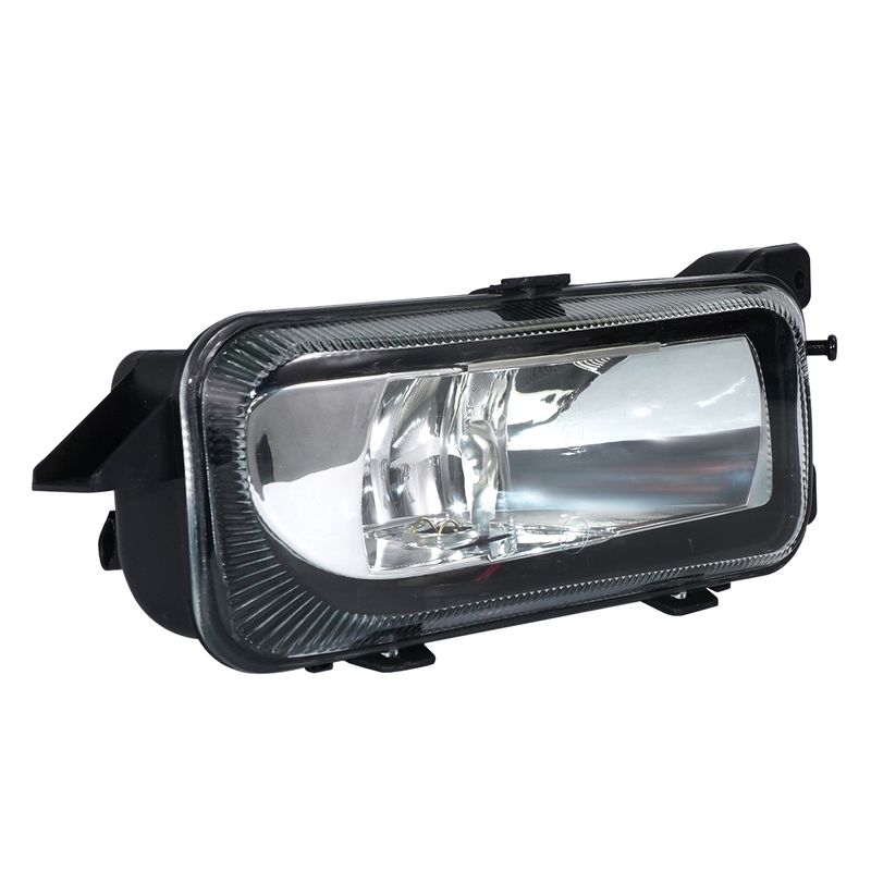farol-auxiliar-antineblina-direito-lampada-h3-mercedes-benz-actros-2021